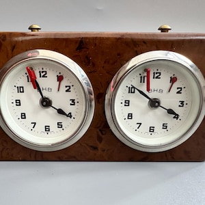1960&#39;s German Mechanical &quot;BHB&quot; Chess Clock, Vintage Bakelite Chess Timer, Old Tournament Chess Clock Chess gift