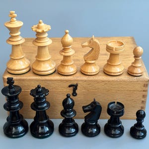 Rare German wood chess set 70s vintage In good condition. Great gift for mens, chess lovers and collectors! Chess gift for collection
