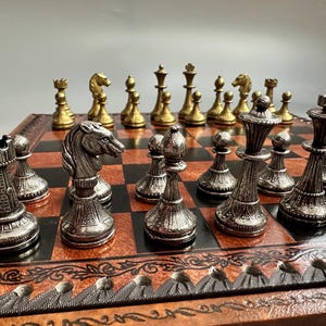 Medium Italian chess set 80s vintage in good condition. Metal chess set with board. Chess gift for collection
