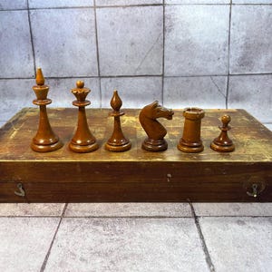 Latvian chessmen Wood chess pieces Chess set 50s vintage in good used condition
