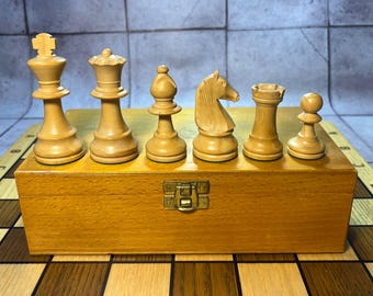 Vintage Germany chess set with weights in original box 80s vintage in good condition. Great gift for mens, chess lovers and collectors!