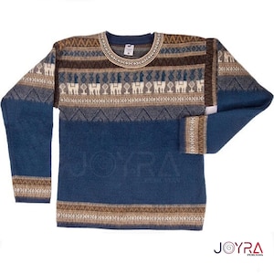 Traditional Alpaca Wool Sweater with Andean Llama Design
