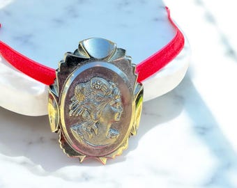 Magnicor New Battery Watch Swarovski Crystal Accents Feather Motif 34MM‎ 7.75\