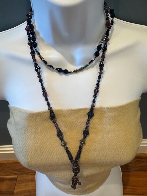 Vintage black Murano wedding cake and second black crystal necklace. View 3