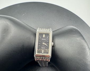 Magnicor New Battery Watch Swarovski Crystal Accents Feather Motif 34MM‎ 7.75\