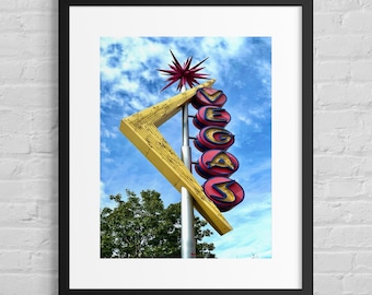 Stampa fotografica di un'insegna al neon d'epoca di Las Vegas / Decorazione murale con cielo del deserto
