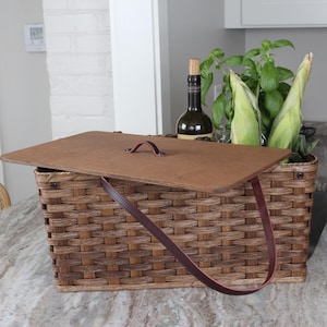 Large Picnic Basket | Amish Classic Wicker Outdoor Picnic Hamper Tote With Lid & Removable Tray