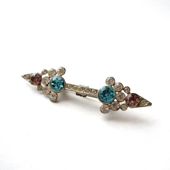 vintage double arrow brooch, clear aqua and purple