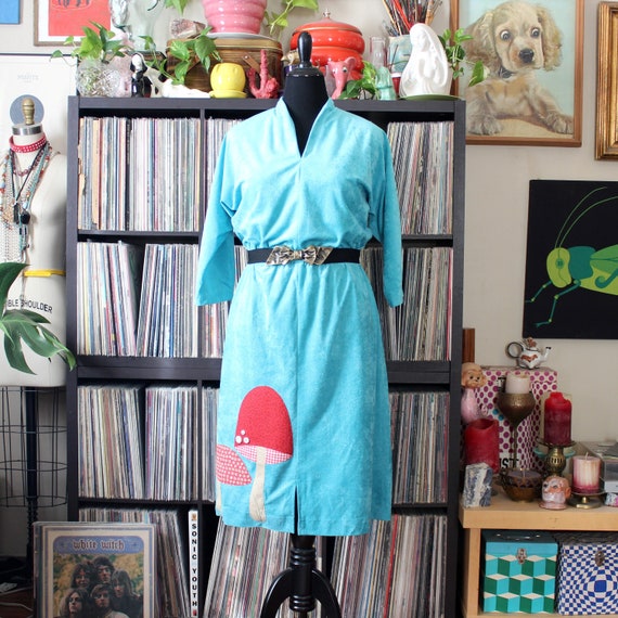 mushroom dress, 1970s vintage aqua w/ dolman sleev