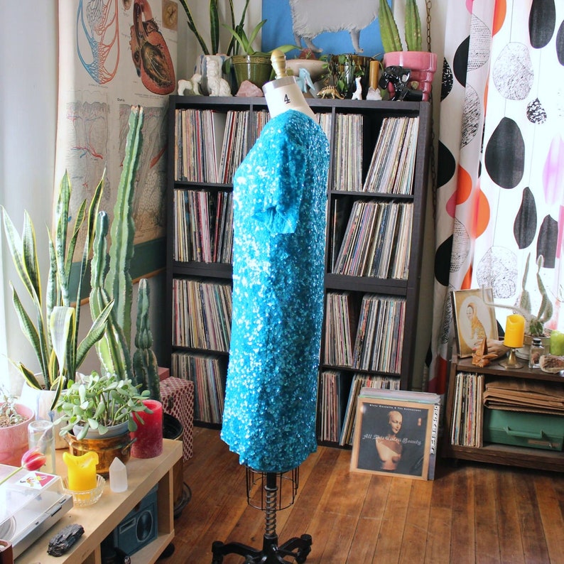 heavily beaded New Years Eve approx womens small medium Sweelo silk vintage 1980s sequin dress