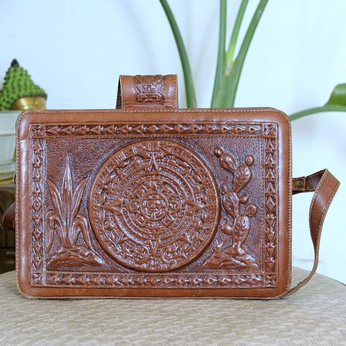 Vintage Mexican leather purse with pony hair . embossed desert | Etsy