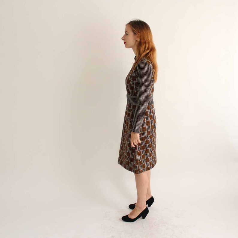 brown /& black checker board print 60s 70s vintage op art dress