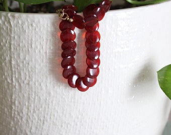 vintage agate recklace, red collar looks like candy