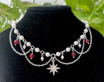 Collier de perles rouge rubis enchaînées