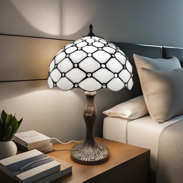 Top Rated Vintage Lamps for Bedroom Decor: Timeless Style & Warm Ambiance