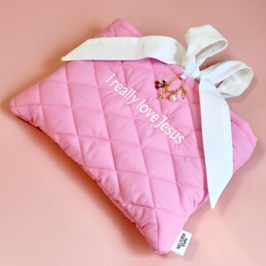 Handmade quilted bible cover pink bow book sleeve gift christian women baptism gift quilted bible protector for women bible study group idea