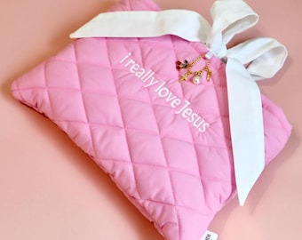 Handmade quilted bible cover pink bow book sleeve gift christian women baptism gift quilted bible protector for women bible study group idea
