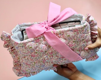 Handmade quilted bible cover floral sleeve personalized christian gift baptism confirmation women faith inspired gift for book lover bible