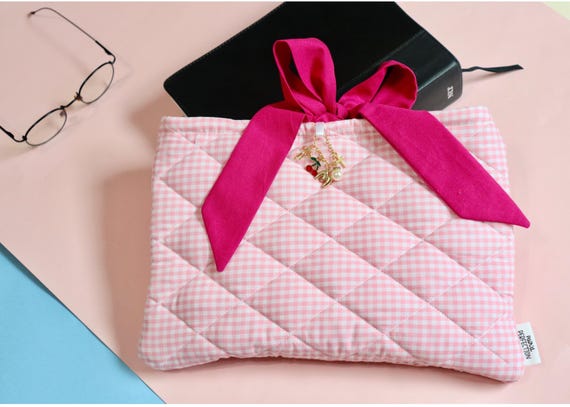 Pink Bible Cover Quilted Custom Bible Book Cover Book Sleeve With Bow Book Bag For Mom Book Lover Gift For Teen Daughter Birthday Present