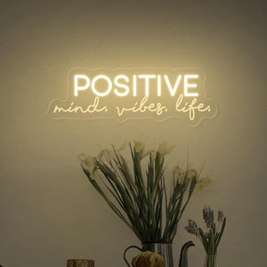 Neonowe znaki Positive Mind Vibes Life, znak Positive Vibes w sypialni w akademiku, motywujące powiedzenie, wystrój pokoju, domowe światło LED w klasie