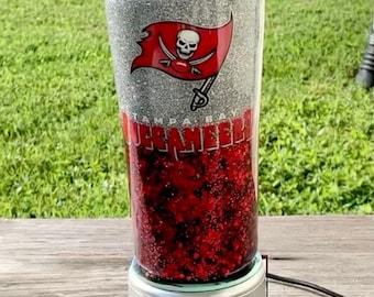Tampa Bay Buccaneers, Football, Sport, handgemacht, 20 Unzen, kundenspezifisch, Becher, Epoxy frei.