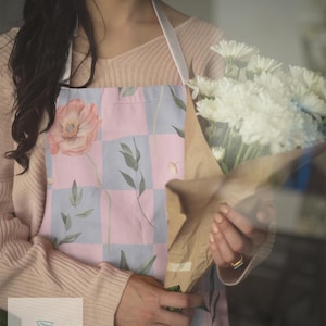 Floral Apron, Flowers Blue Pink Kitchen Cooking Apron, Gardening Apron with 5-Color Straps, Floral Design Apron, Cute Apron, Flower Lover