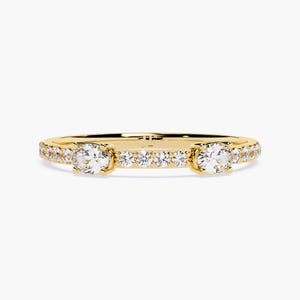 Oval Diamond Ring 14K Gold Stackable Band, Minimalist Diamond Jewelry, Dainty Fine Ring, Gold Ring for Everyday Wear, Lab Grown Diamond Band
