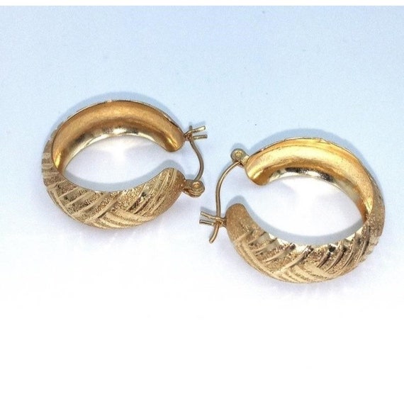 14k gold hoop geometric earrings - image 4
