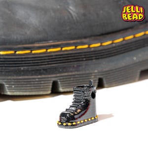 Glitter Boot Beads: Kandi Friendship Bracelet Charms