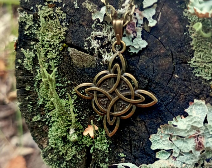 witch knot necklace, occult jewelry, witch magic star  pendant, wicca jewelry,powerful magic knot,gift for her, Celtic amulet of protection