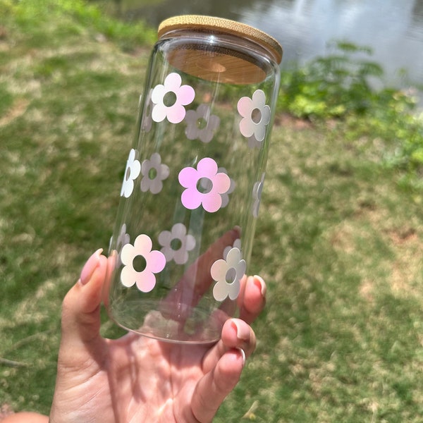 Shimmer Opal 16 oz Glass Cup, Retro Daisies, Glassware, Iced Coffee