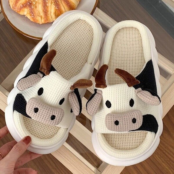 Cartoon Cow Slippers Animal Shape Slippers