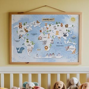 Mapamundi infantil "Nuestro Mundo": un bonito póster de animales en acuarela para la habitación de tu hijo.