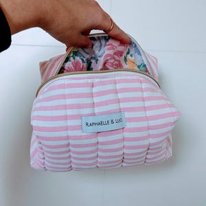 Trousse de toilette, maquillage, multi-usages rayée rose et doublure fleurie