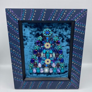 Vintage jewelry art framed jewelry tree jewelry art pictures jewelry art decor