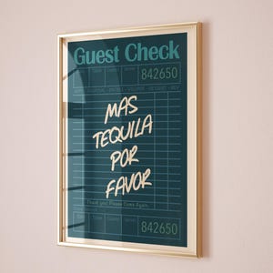 Mas Tequila Por Favor プリント - ゲストチェック ウォールアート、バーカート ポスター、ネイビーブルー ゲストチェック プリント、スペイン語の引用句 メキシコ ウォールアート プリント可能