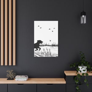 Dipinto di cane da caccia e anatre / Stampa di cane e palude / Arte murale di cane carino / Regalo per il proprietario di cane / Decorazione per la cabina di caccia / Papà di cane / Amante del labrador nero