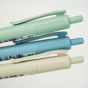 Uniball Jetstream Kugelschreiber 0,7mm - zurückgeforderter Meeresplastik Special Edition #2 | Umweltfreundlich | Süßes, sauberes & schickes japanisches Briefpapier
