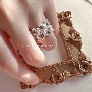 Tatting Spitzenring: Goldener Metallfaden, Swarovski Perle