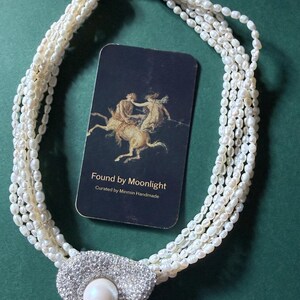 Vintage Napier Triple-Strand Pearl Necklace with Rhinestone Pavé Pendant – Mid-Century Statement Jewelry, 15” Adjustable