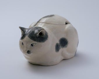 本間文江 手あぶり猫 本間文江作 日本製 手作り猫型香炉 機能陶芸 2412