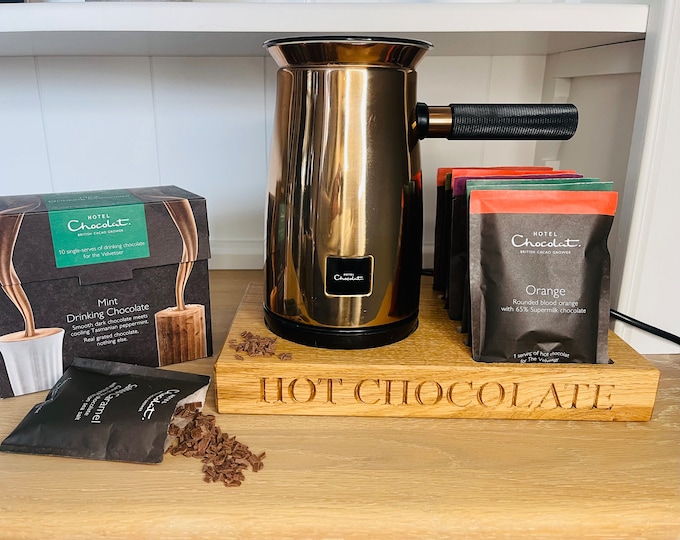 Luxurious Personalised Velvetiser Station for Hot Chocolate Lovers - Engraved Organiser for Housewarming Gift for Your Kitchen or New Home.