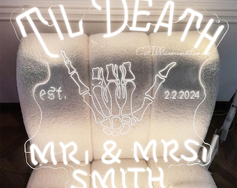 Custom Gothic Wedding Neon Sign,Couple Name Sign,Wedding Sign,Halloween Themed Wedding,Gothic Home Decor,Anniversary Gifts,Engraved Sign