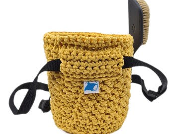 Crocheted chalk bag for the climb of your life, chalkbag gift for climbers