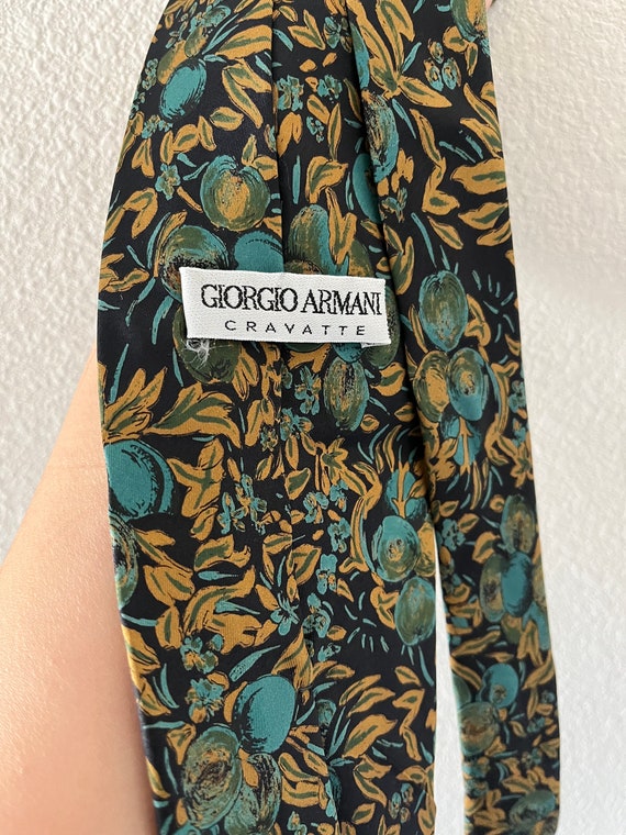 Vintage Giorgio Armani 100% Silk Tie- made in Ital