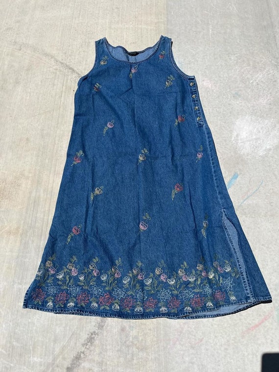 Vintage Denim Embroidered Floral Dress- size 10/12