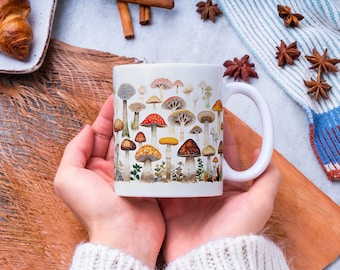 Mug champignon : tasse Cottage Core champignons, décoration de cuisine vintage, beau cadeau pour les amateurs de plantes, design botanique de champignon