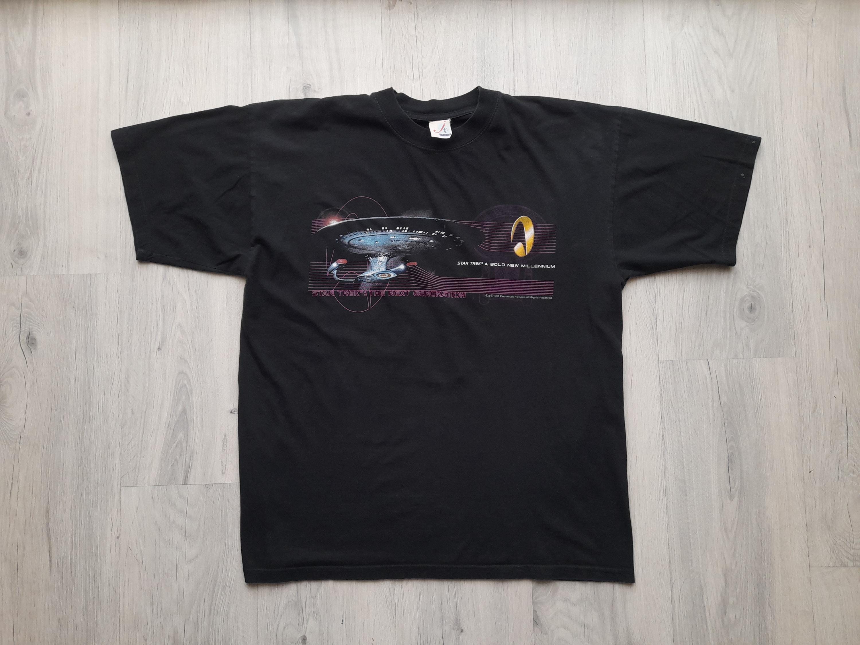 Vintage 1999 Star Trek the Next Generation Tee , Large , Star Trek 
