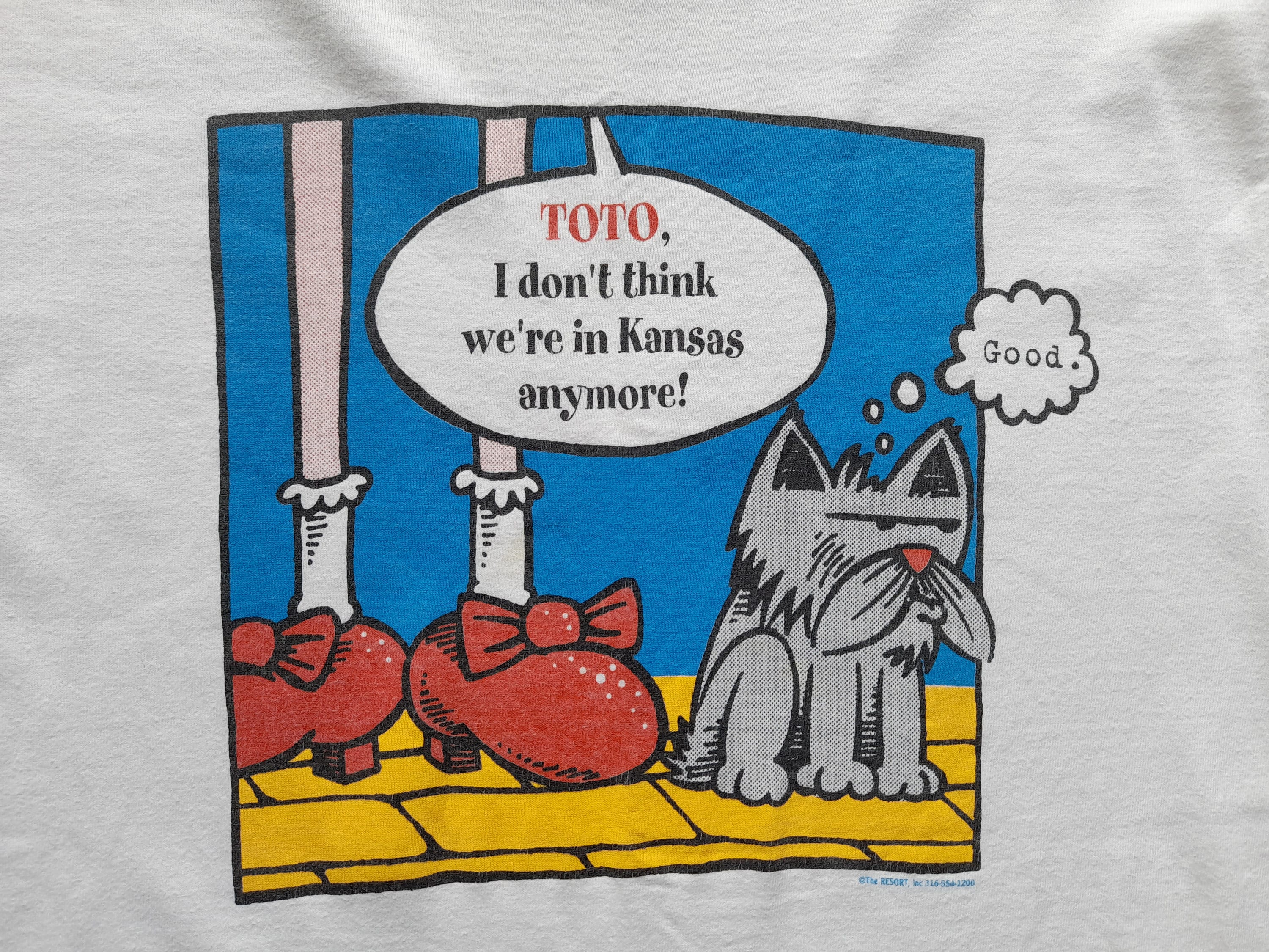 Vintage 90s Wizard of Oz Tee, Toto,i Don't Think We're in
