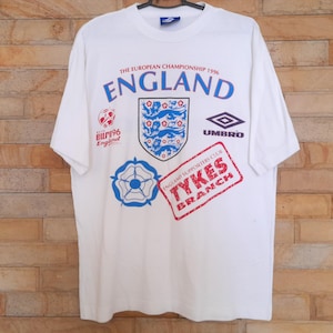 Vintage 1996 England T-shirt Football Championship Soccer T-shirt